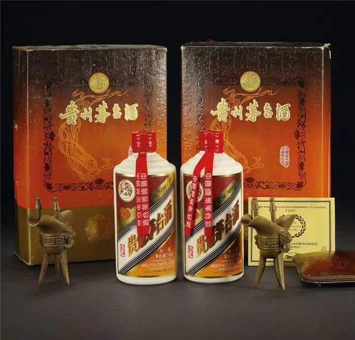 田东礼盒茅台酒回收